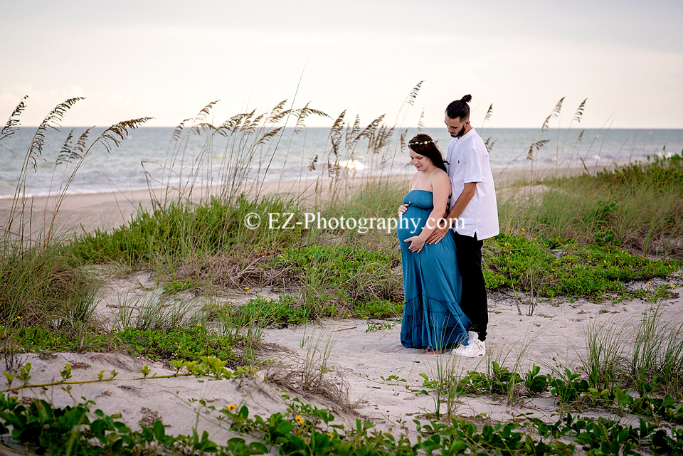 maternity beach photographer melbourne fl